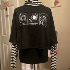 Black shirt with tarot cards & built in sleeves
